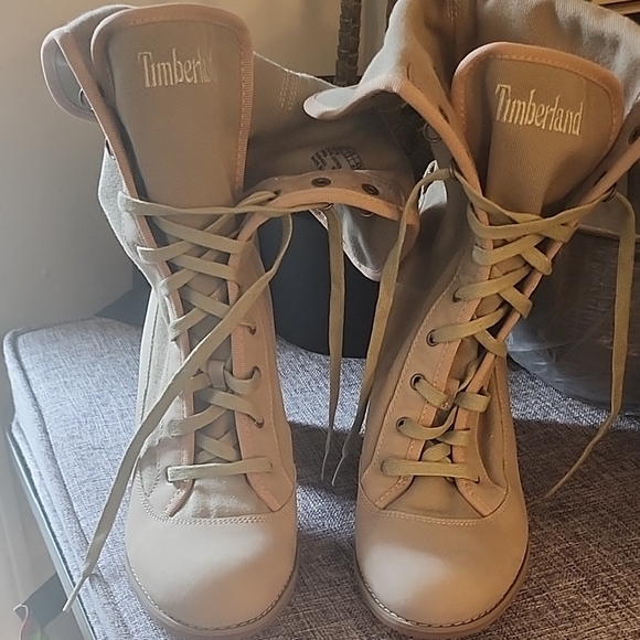 Timberland Shoes - Timberland Women's Tan Boots